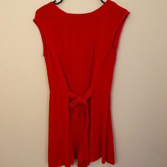 Romper - Picture 1 of 3